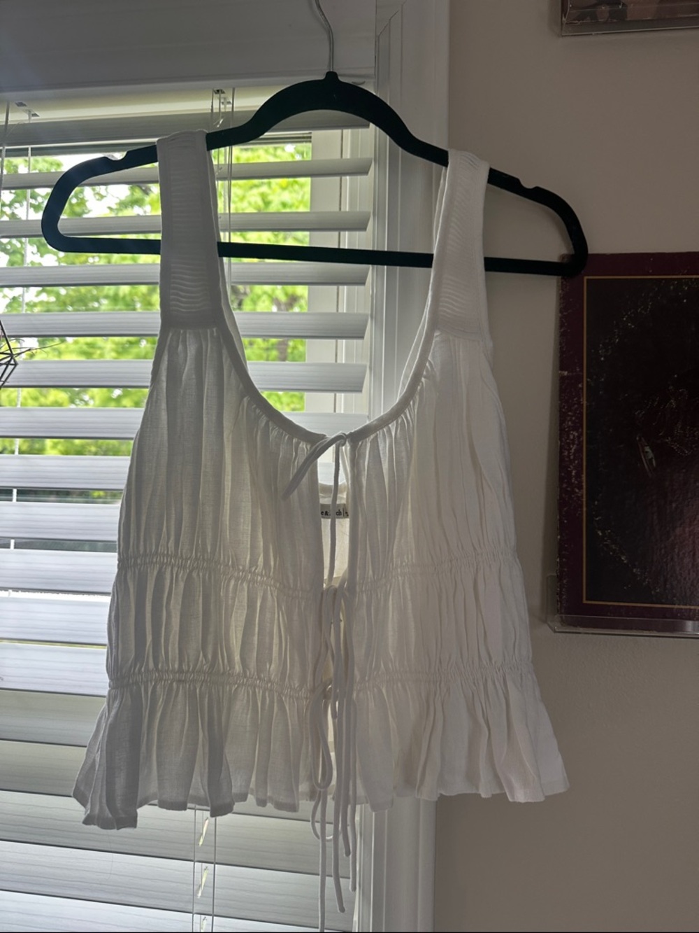 Abercrombie & Fitch White Ruffled Tie-Front Tank